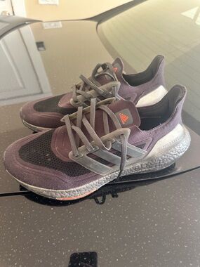 adidas Purple & Black Athletic Sneakers with Gray Accents/ultraboost